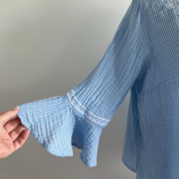 crown & ivy Light Blue Blouse with White Detailing - Picture 3 of 8